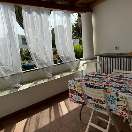 Gioconda Villa Stromboli